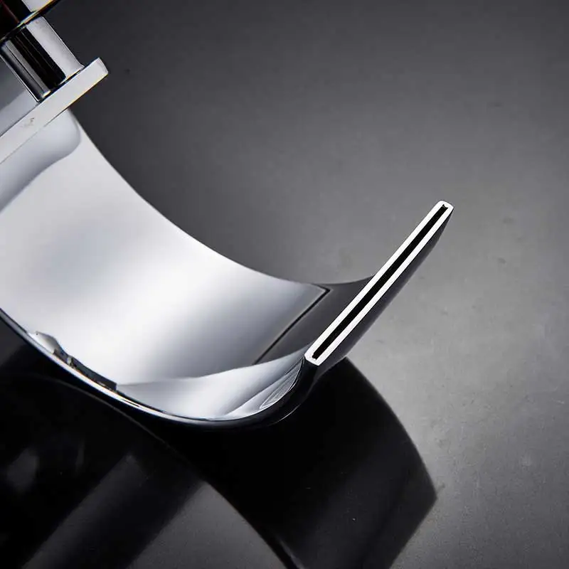 Copper Single Hole Dual Handles Hot and Cold Basin Mixer Faucet Creative Waterfall Water Outlet Bathroom Vessel Sink Mixer Taps Copper Single Hole Dual Handles Hot and Cold Basin Mixer Faucet Creative Waterfall Water Outlet Bathroom Vessel Sink Mixer Taps